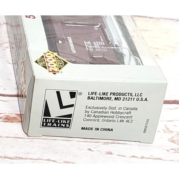 Proto 2000 Series HO Scale Collectible Model Train Car Gift Ideas Hobbies - Picture 6 of 16